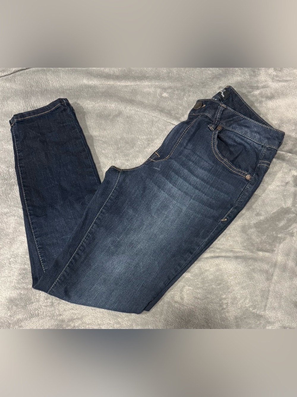 Women's 1822 Jeans in Dark Indigo